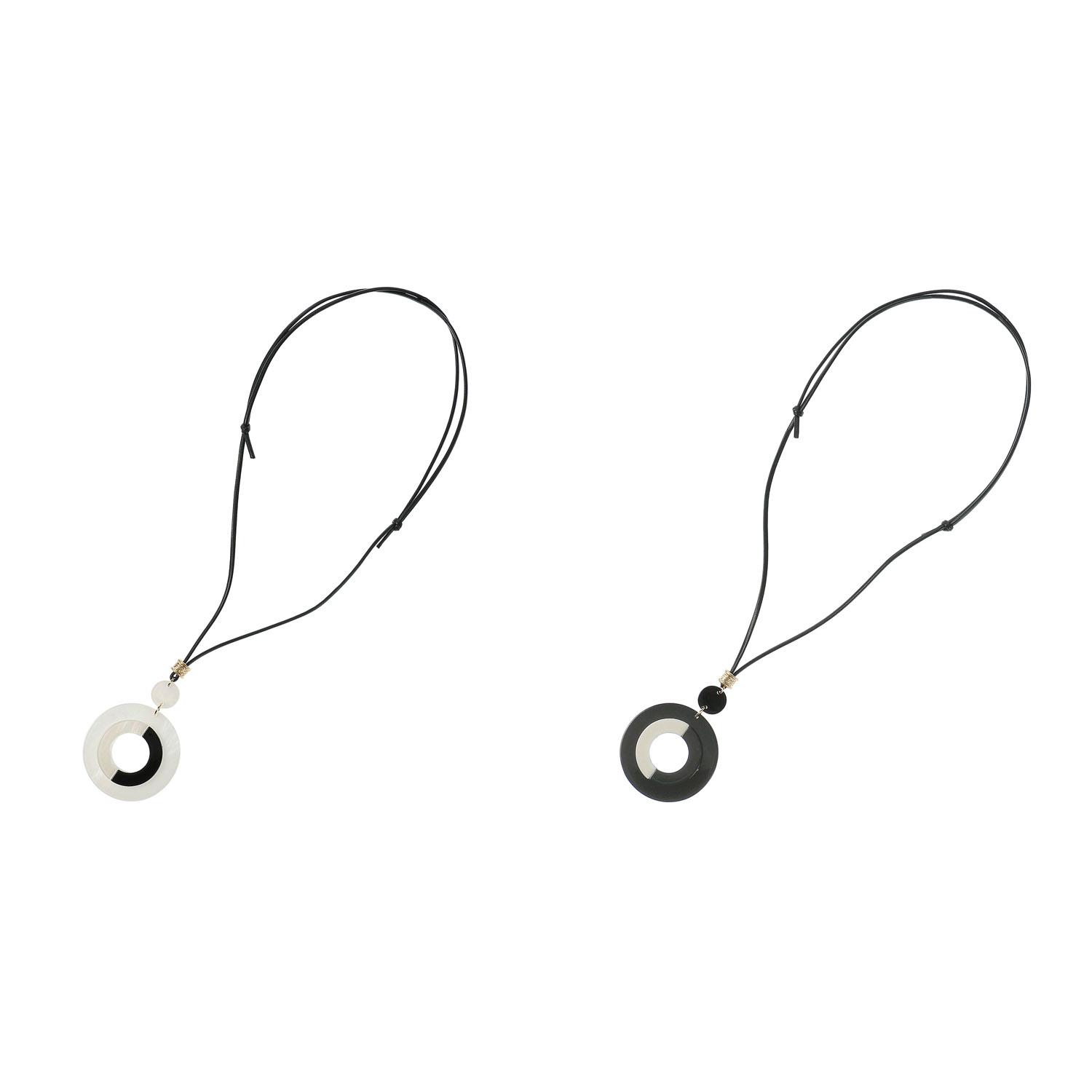 モノトーンレザーネックレス