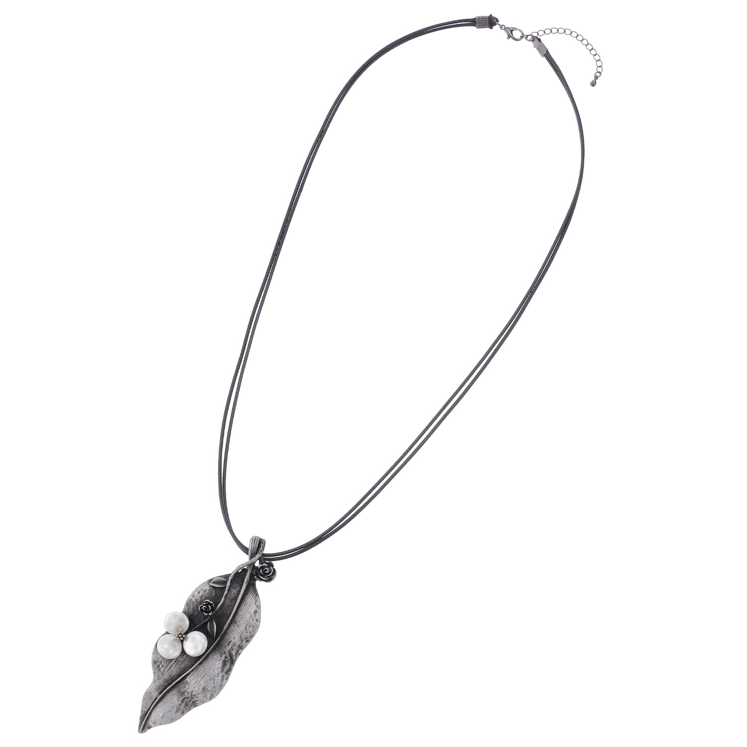 リーフブローチネックレス