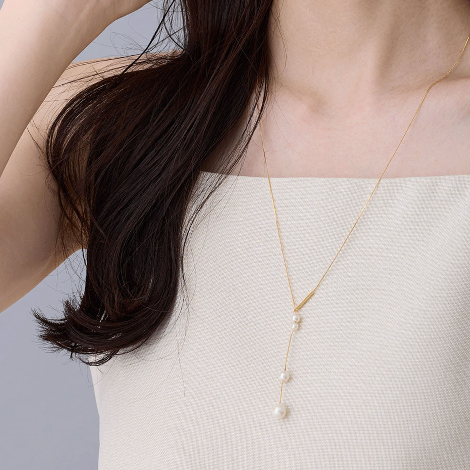 パールラリエットネックレス