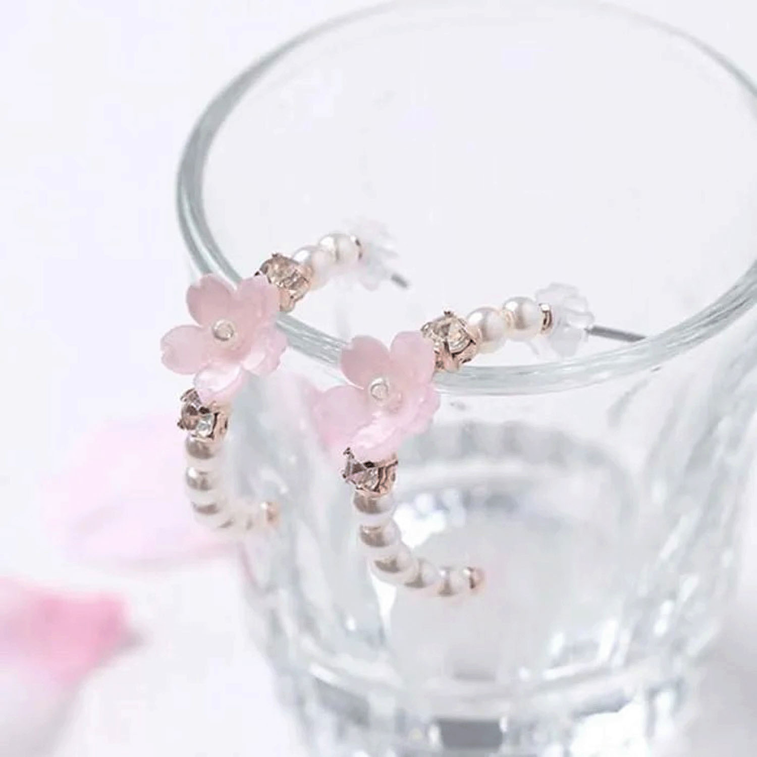 桜フープパールピアス