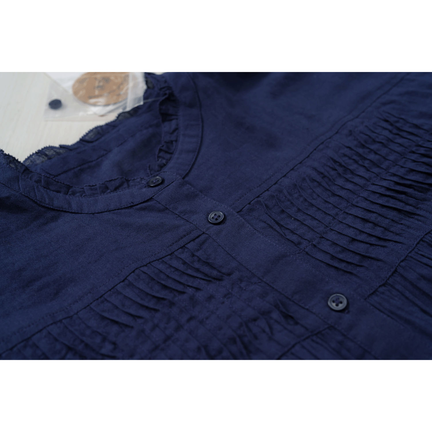 胸元ウェーブピンタック前開きワンピース - 画像18