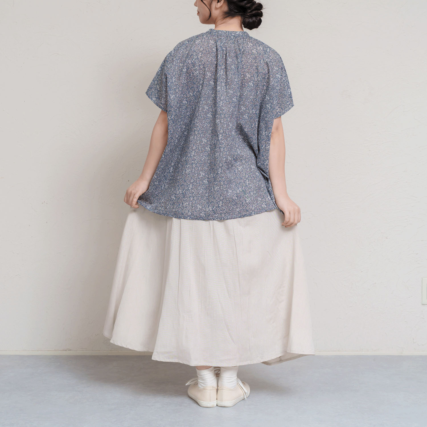 コットンボイル前開きプリントブラウス - 画像4