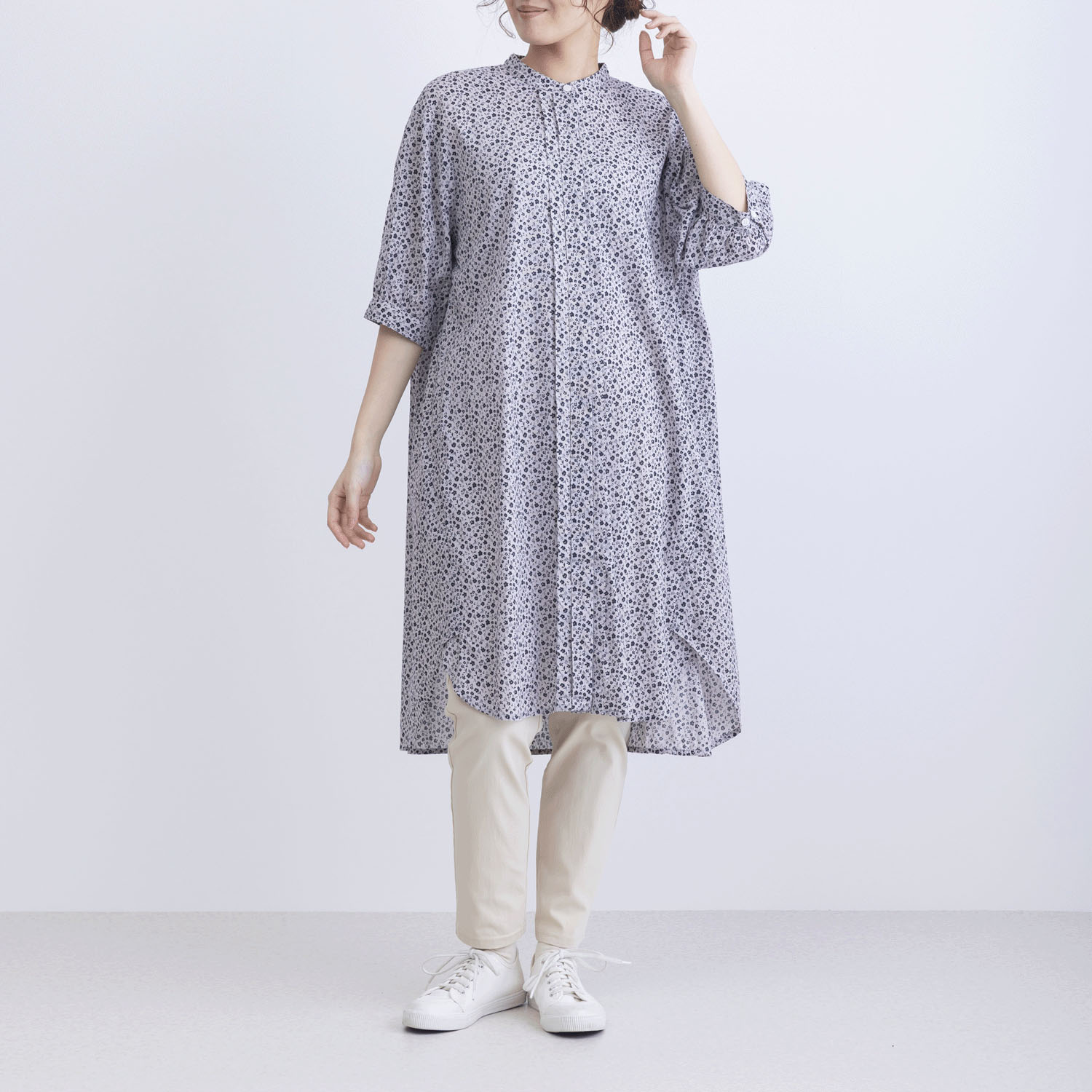 フラワープリント7分袖前開きワンピース - 画像1