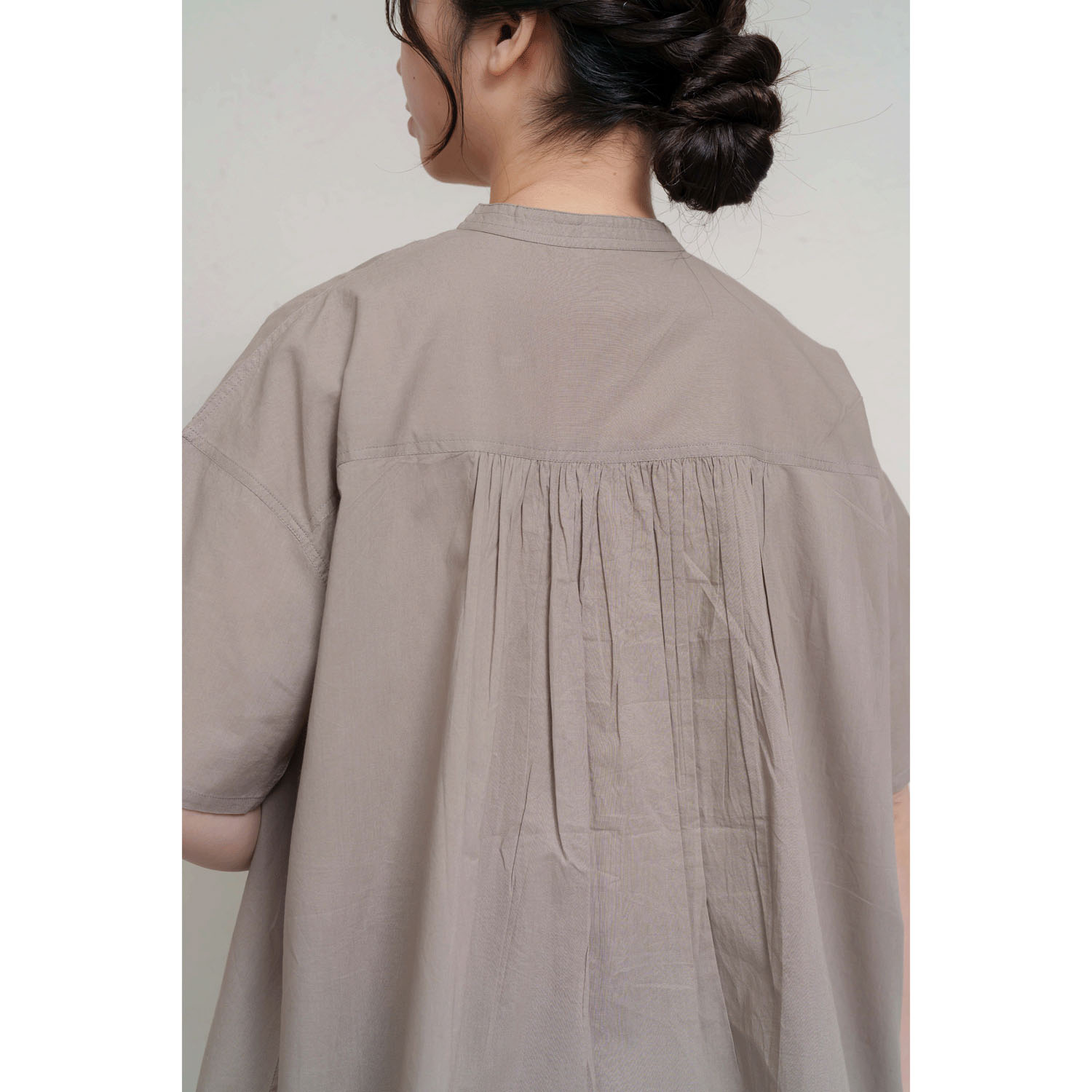 無地チュニック丈前開き5分袖ブラウス - 画像17