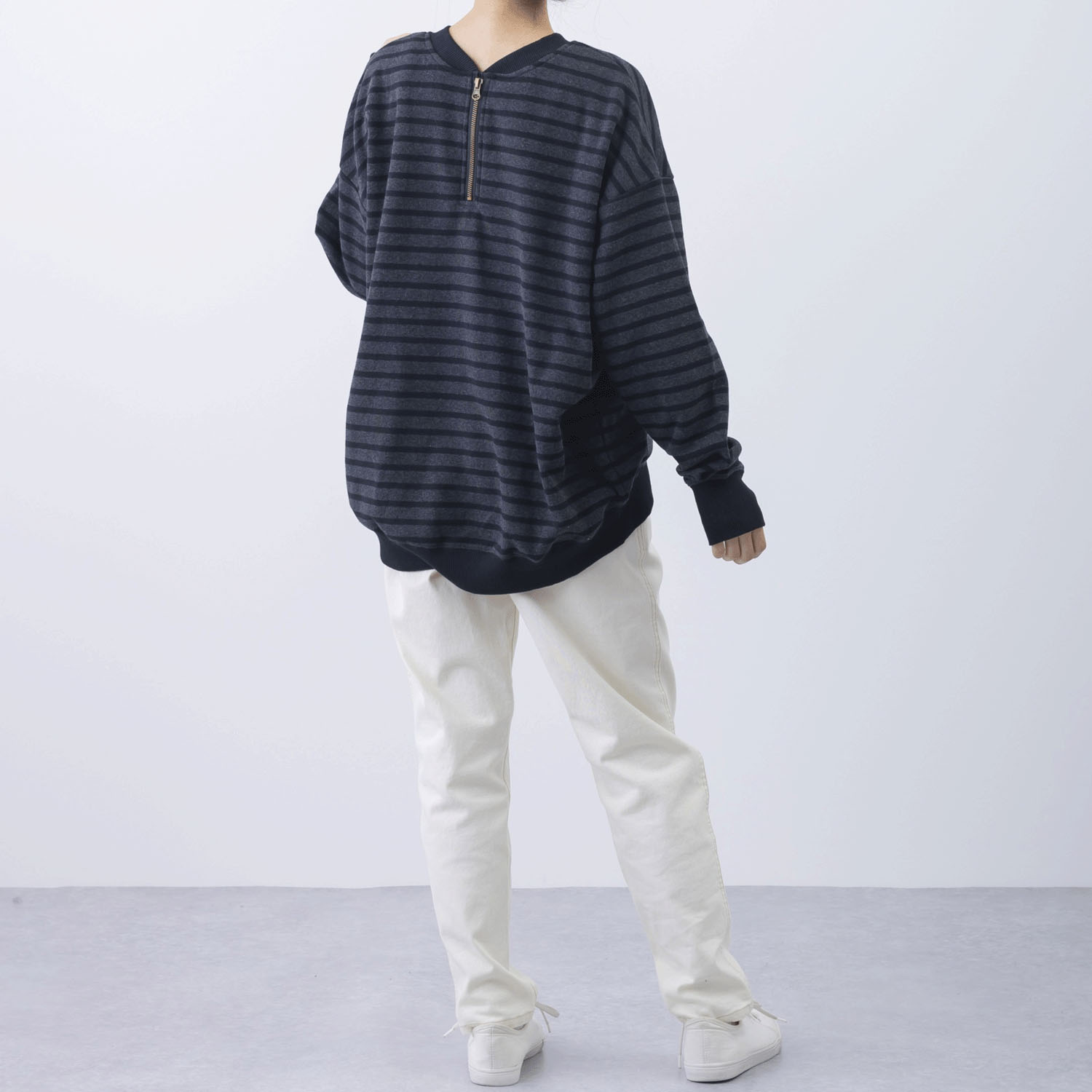 CVC裏起毛ボーダー柄バックジップアップPO - 画像4