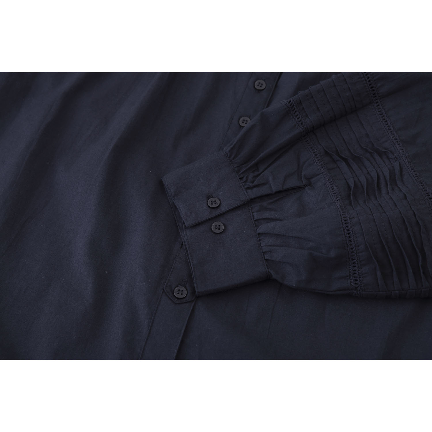 袖ウェーブピンタック前開きブラウス - 画像10