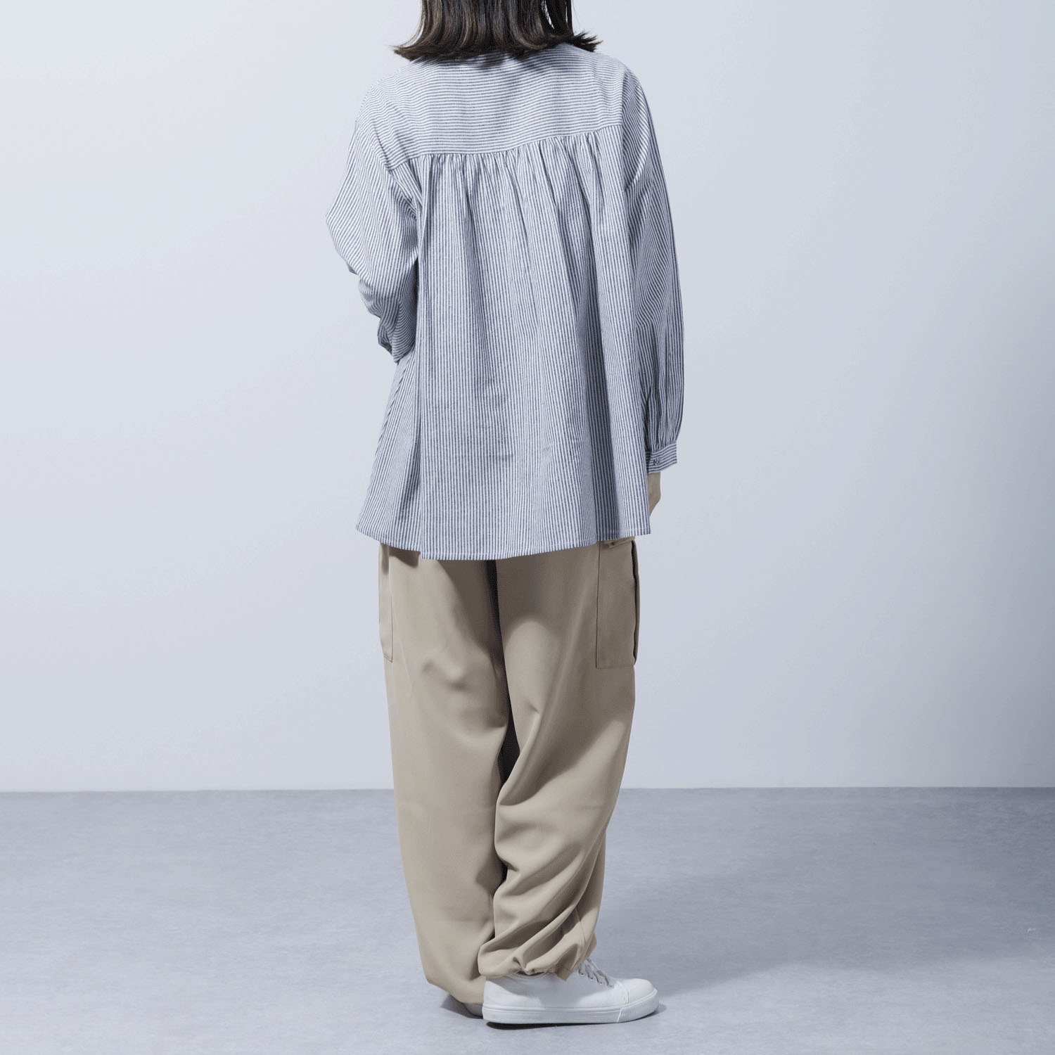 ストライプ柄前開きブラウス - 画像4