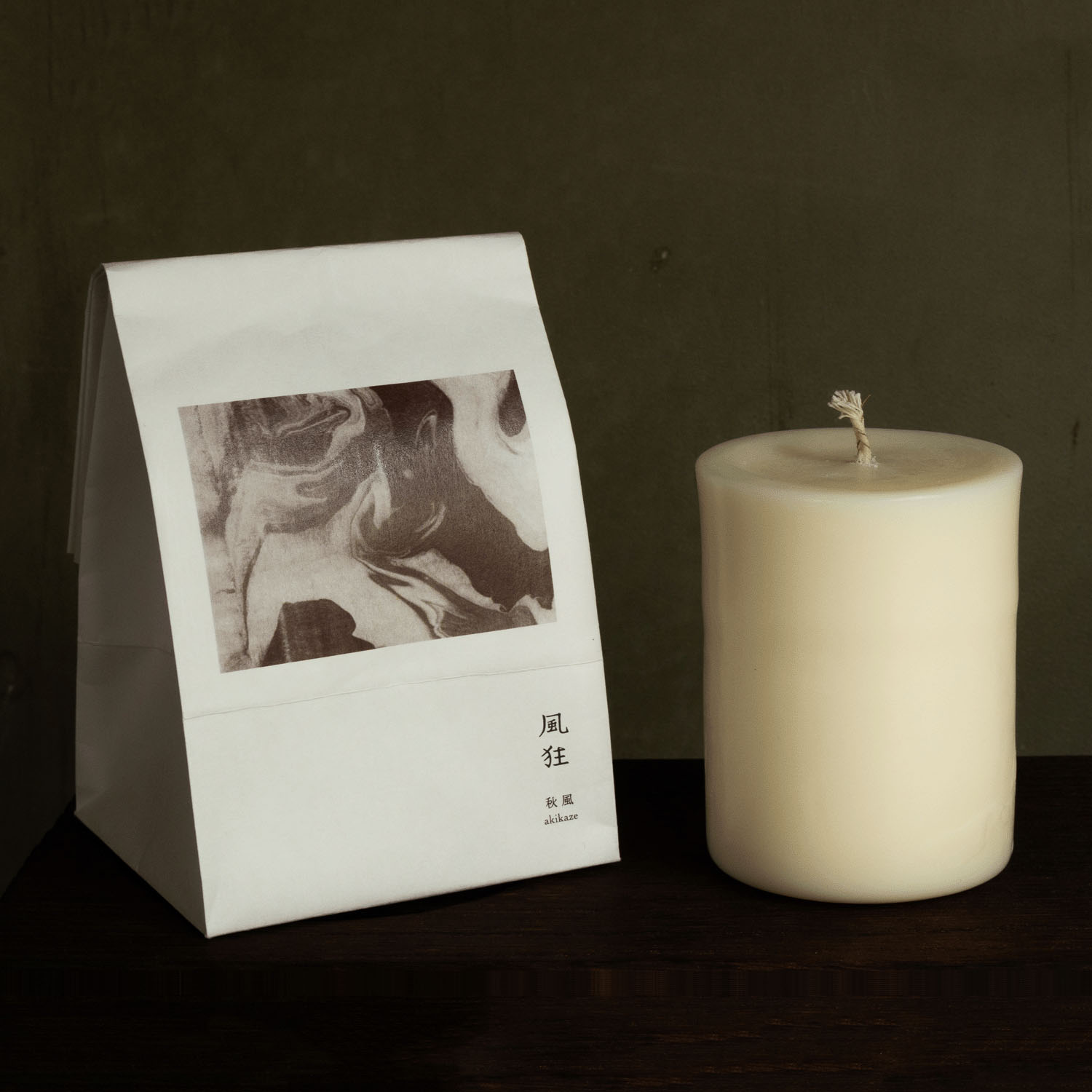 リフィルアロマキャンドル