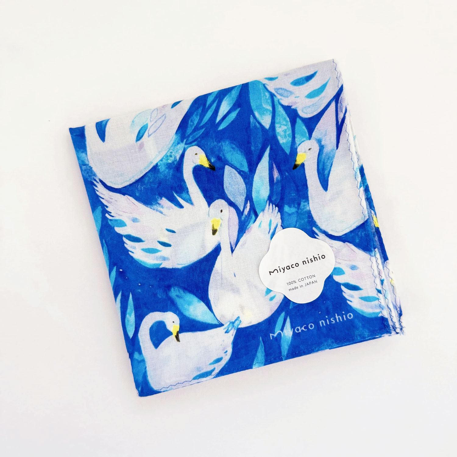 miyaco スカーフにもなるハンカチ Swan - 画像1