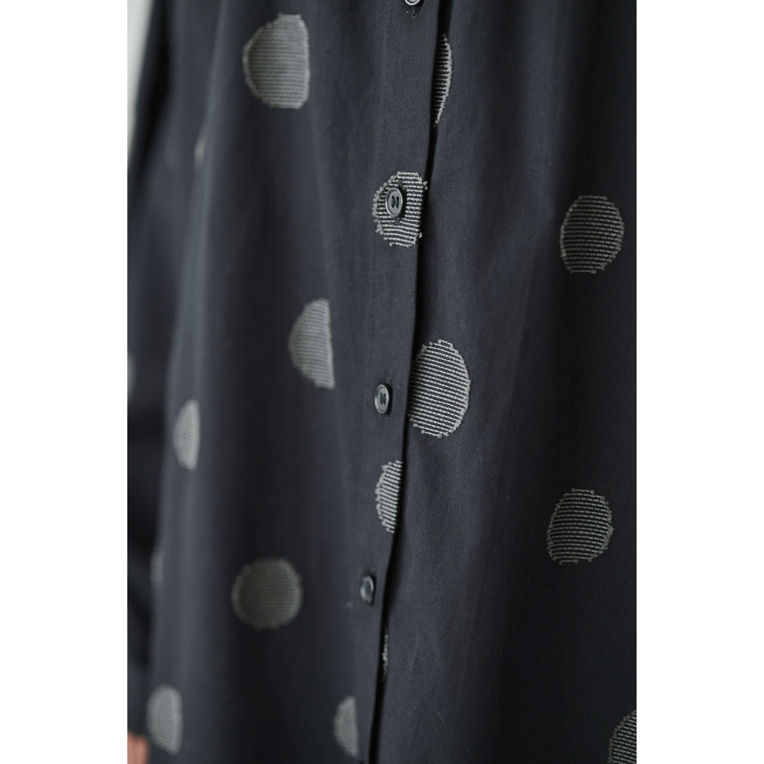 ノンノ ジャガードランダムドット柄シャツチュニック - 画像12