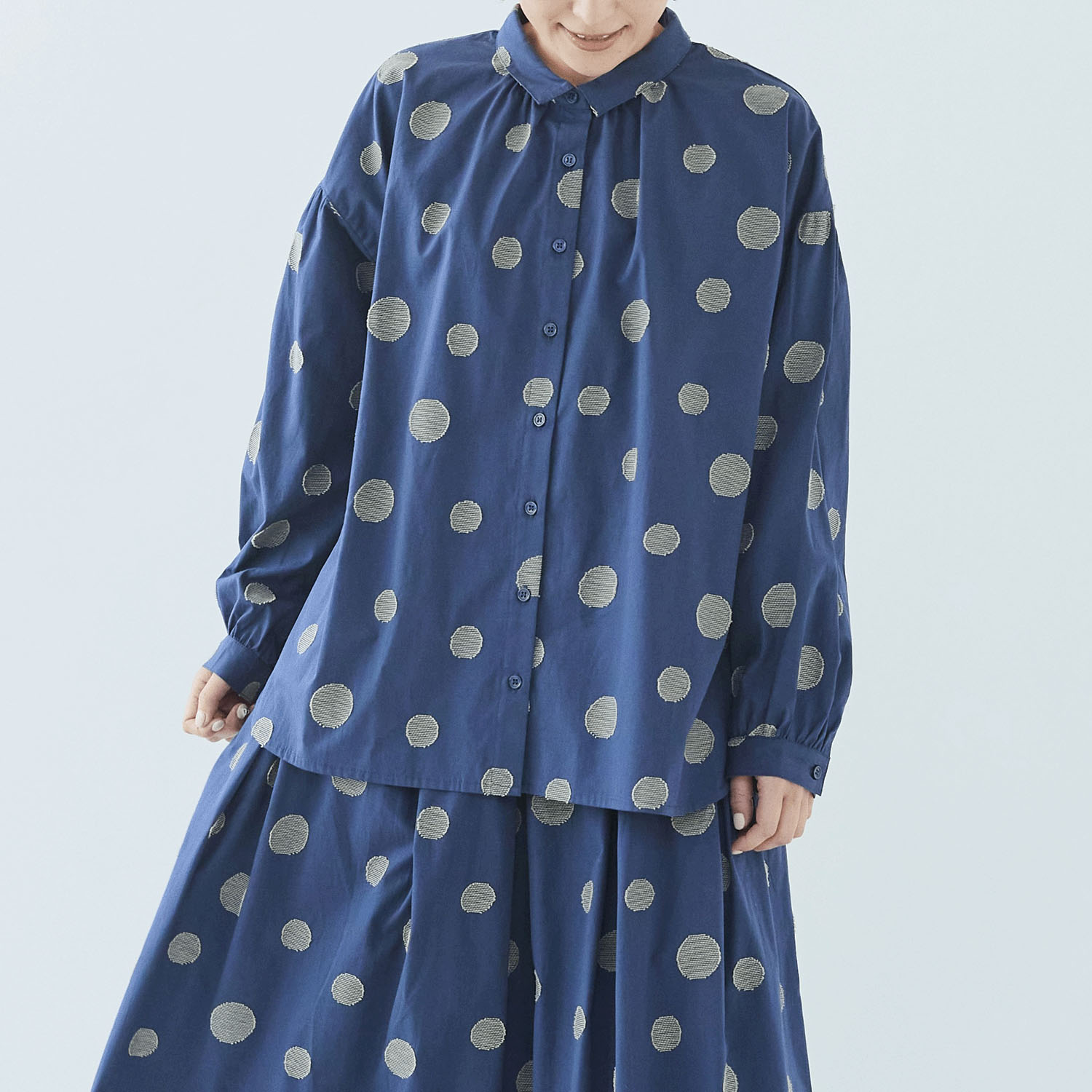 ノンノ ジャガードランダムドット柄シャツチュニック - 画像17