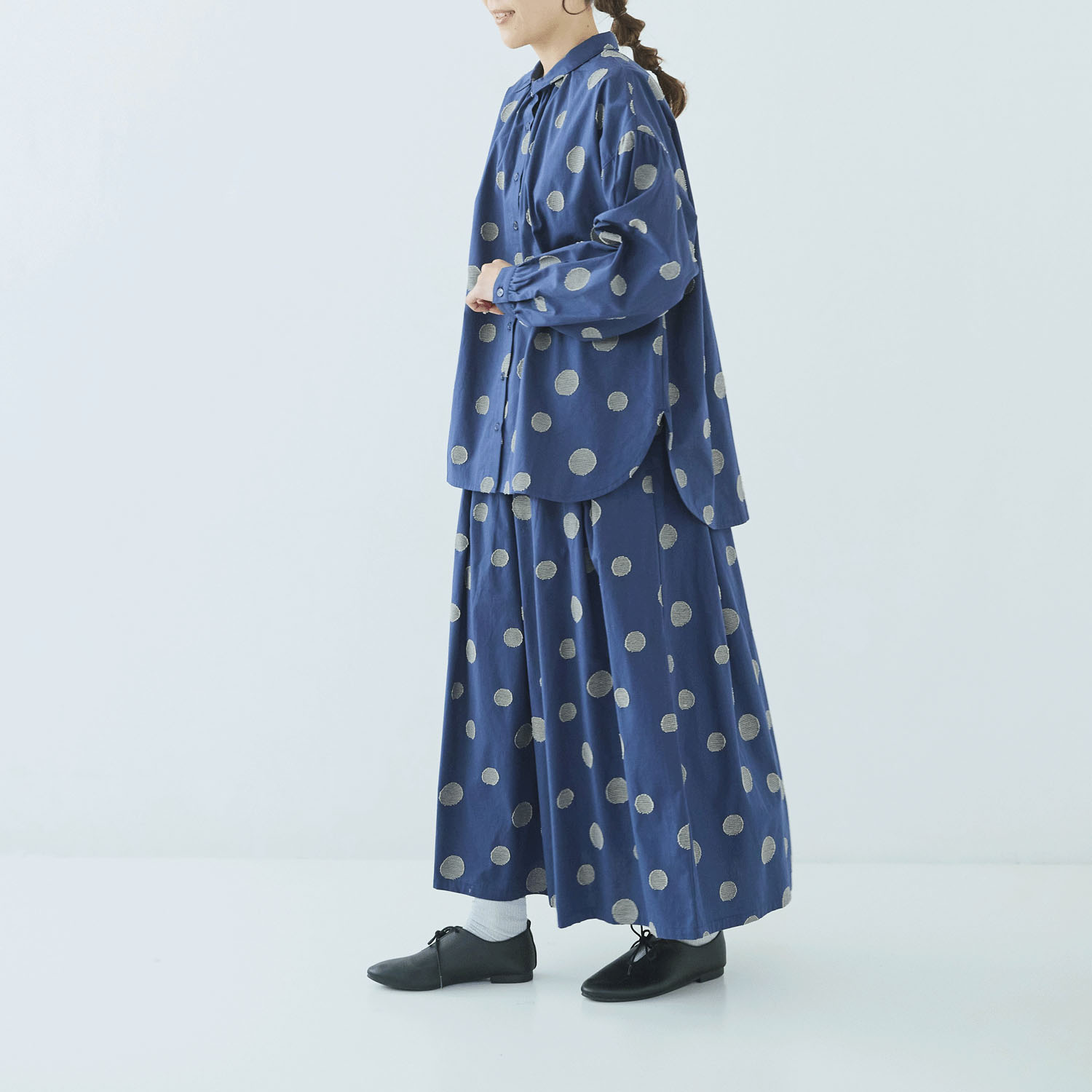 ノンノ ジャガードランダムドット柄シャツチュニック - 画像18