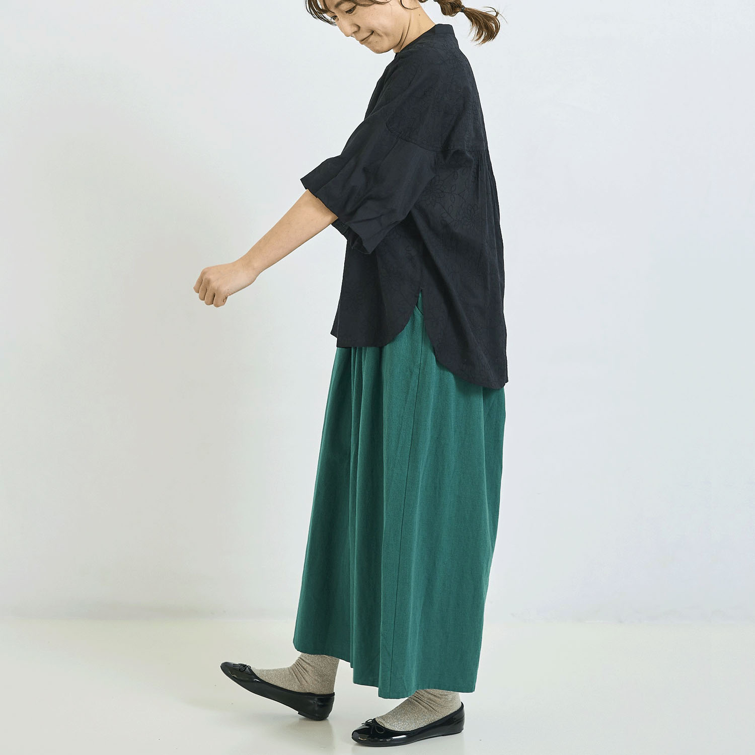 ノンノ 綿ボイルシフリー刺繍ブラウス - 画像10