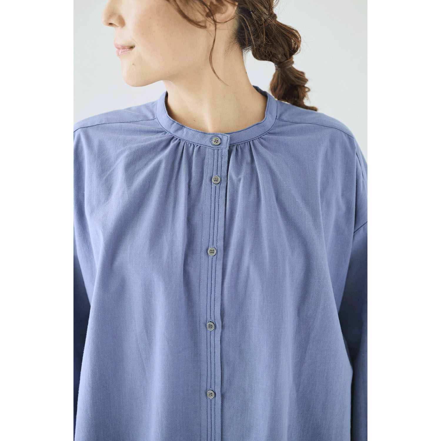 cloudnine ノンノ 配色ステッチ入り前開きチュニック - 画像16