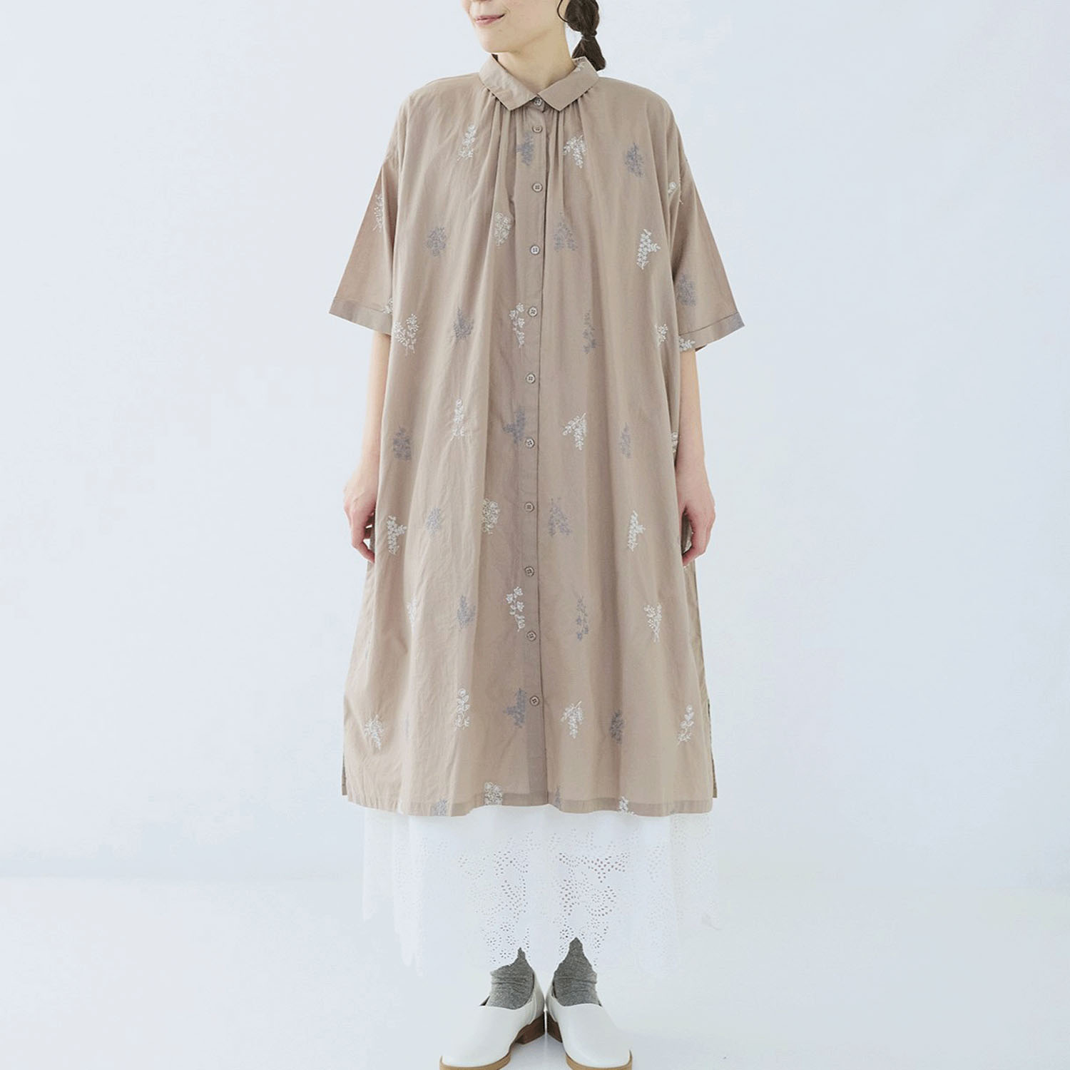 ノンノ ワンピース キャンブリック＋花柄総刺繍 - 画像6