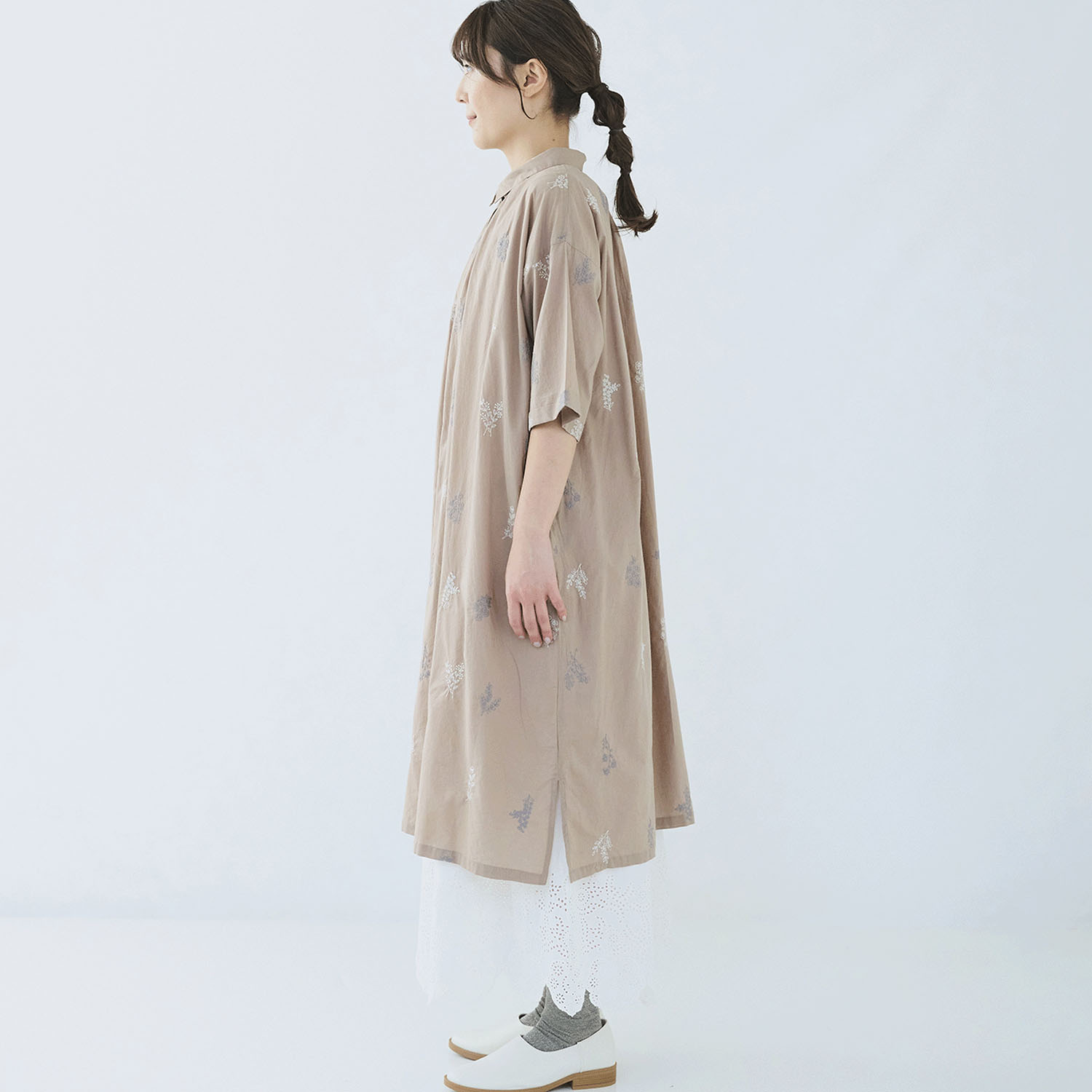 ノンノ ワンピース キャンブリック＋花柄総刺繍 - 画像8