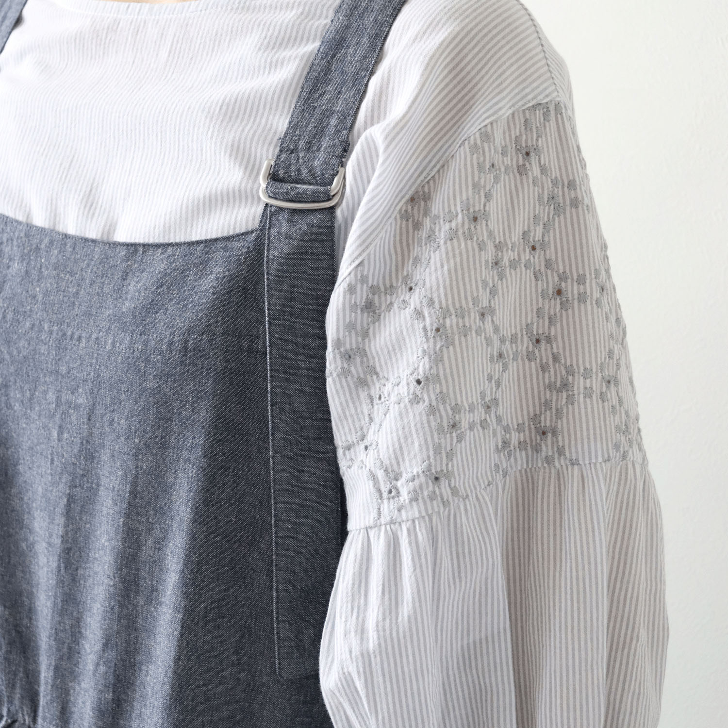 ノンノ サロペット 綿麻シャンブレー無地 - 画像6