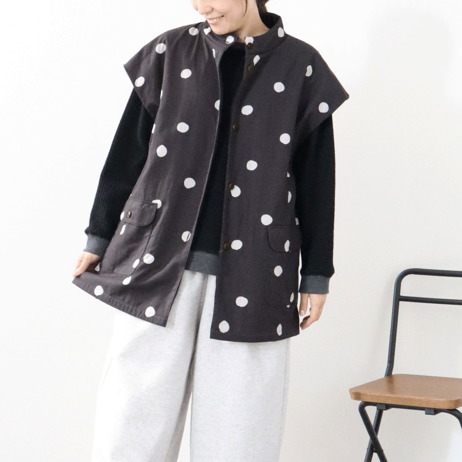 cloudnine ノンノ 裏フリース前開きスモック カイロポケット付き - 画像2