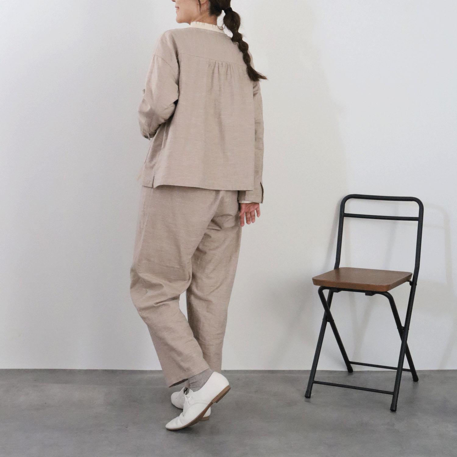 cloudnine ノンノ 前開きフリル付きダブルボタンジャケット - 画像3