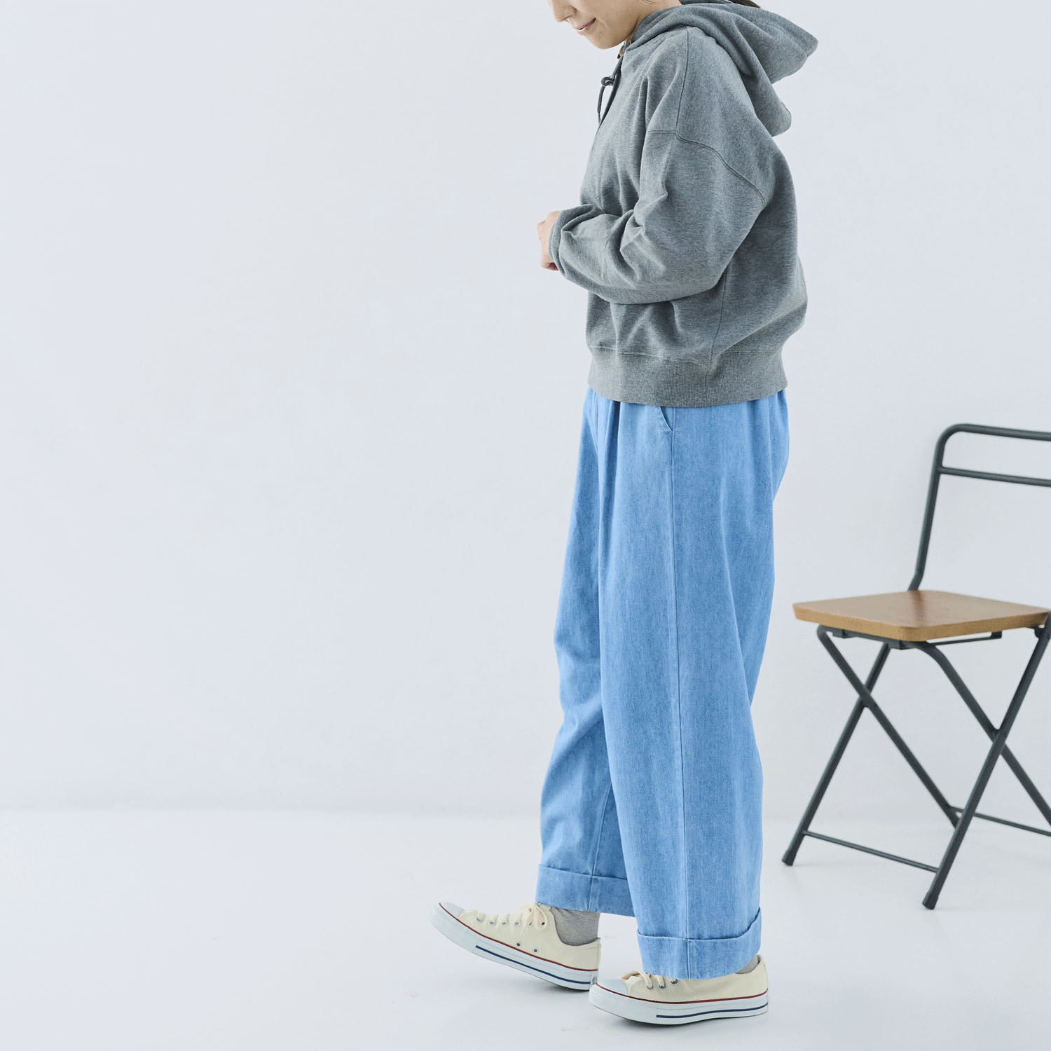 cloudnine ノンノ コットン裏毛フード付きプルオーバー - 画像9