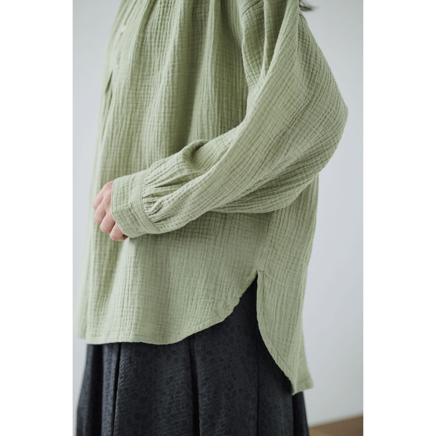 cloudnine ノンノ 先染めコットン楊柳Wガーゼブラウス - 画像18