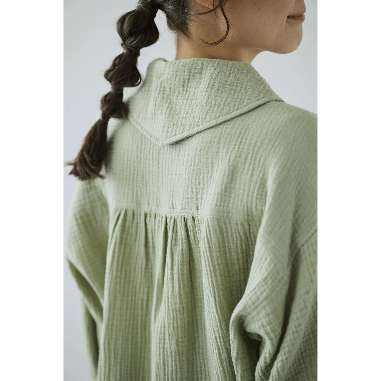 cloudnine ノンノ 先染めコットン楊柳Wガーゼブラウス - 画像19