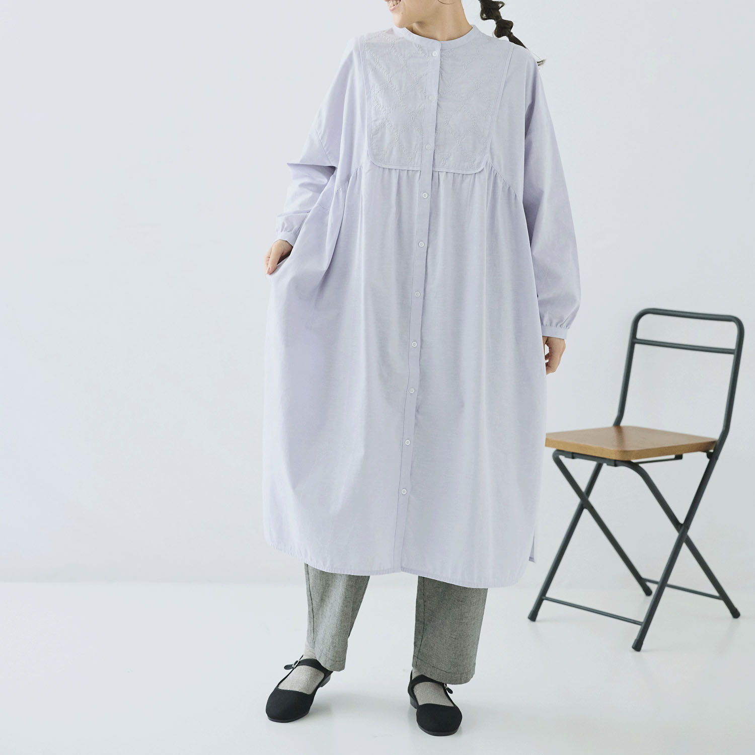 cloudnine ノンノ 綿麻刺繍切替前開きワンピース - 画像16