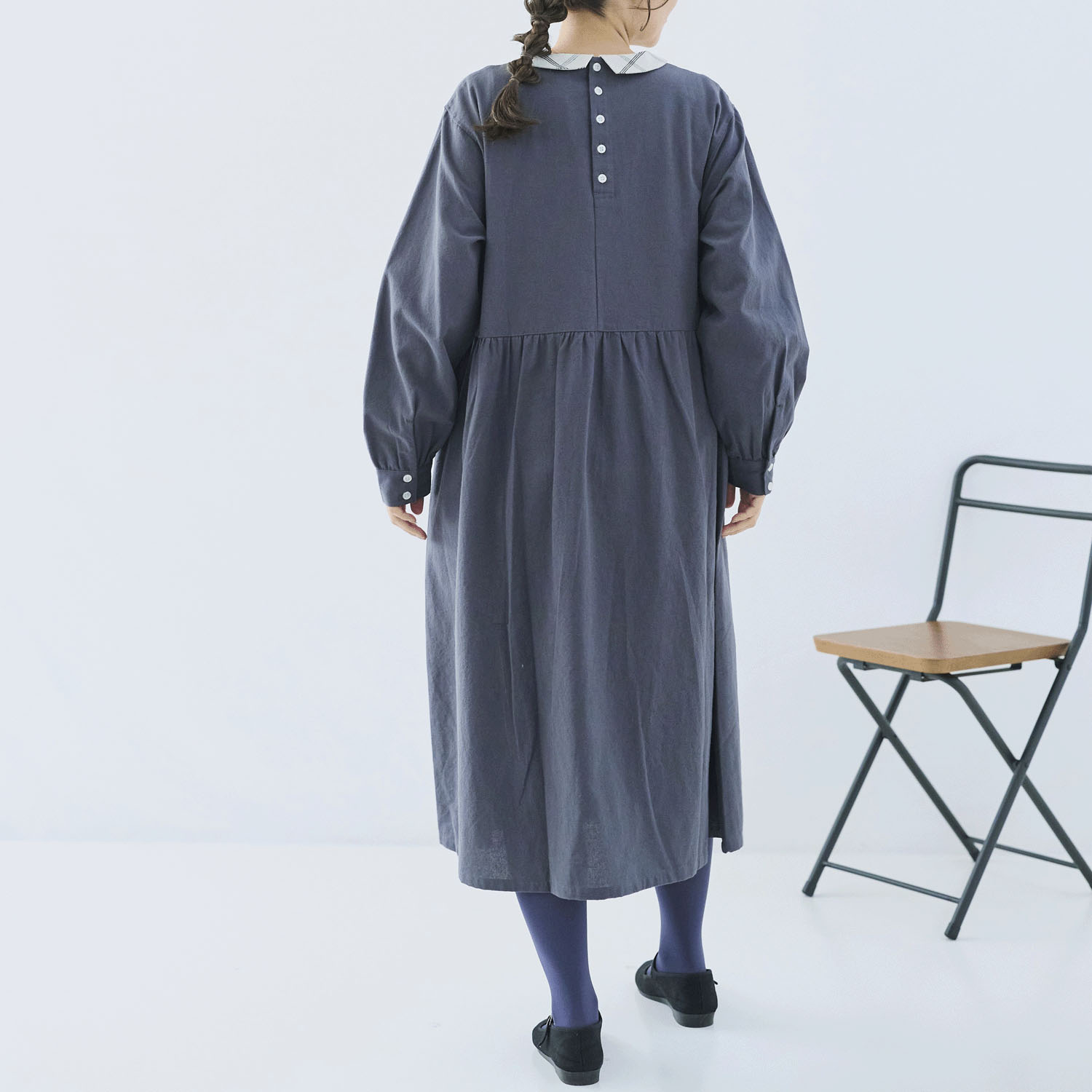 cloudnine ノンノ ネック配色ギャザー入りフレアワンピース - 画像7