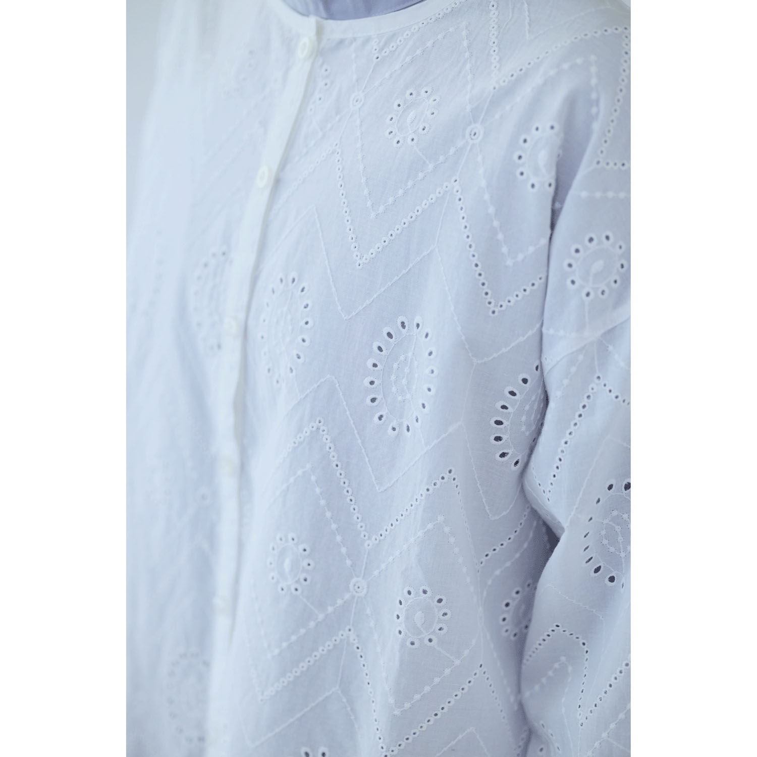 cloudnine ノンノ 60sコットン生地 総レース 9分袖 ショート丈アウター - 画像7