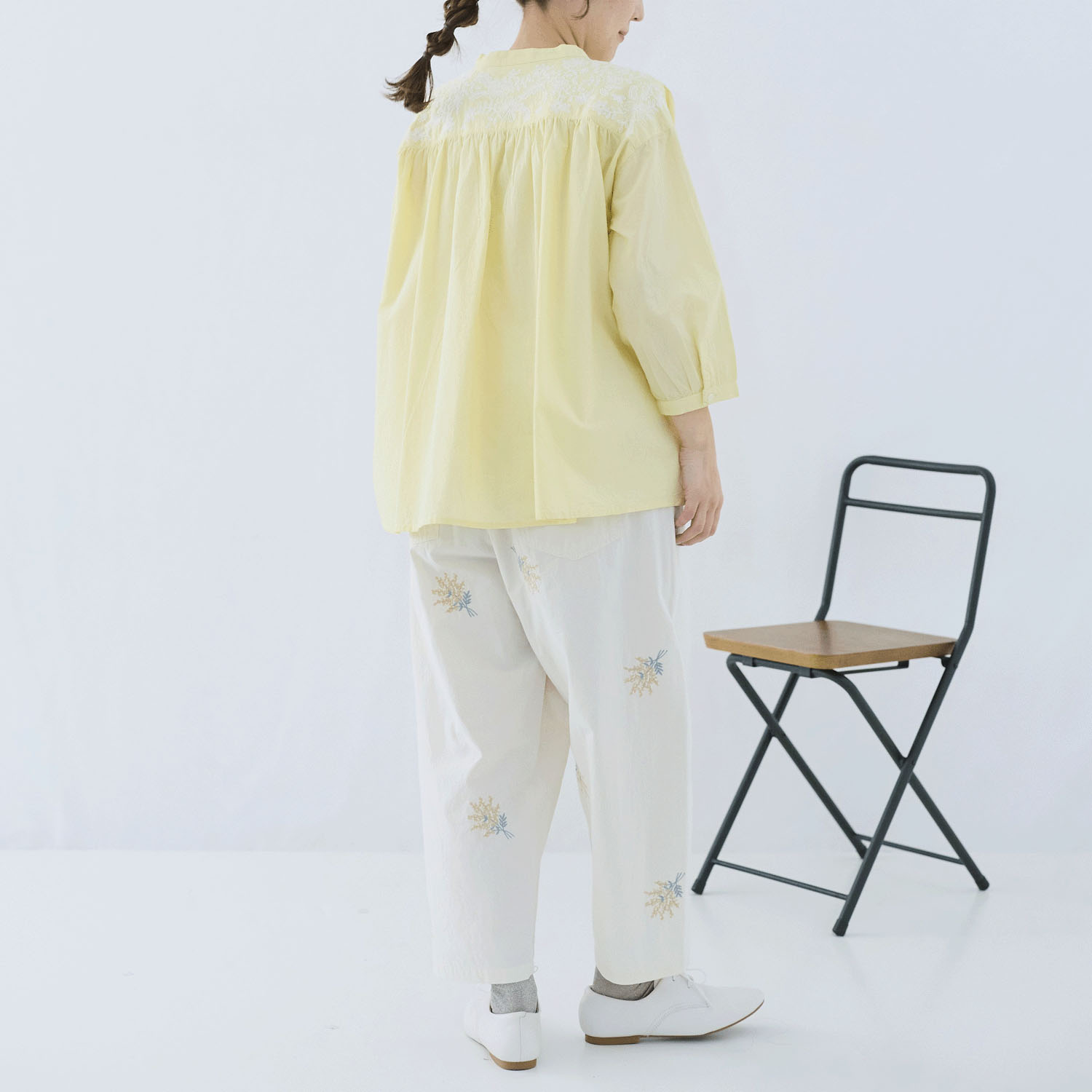 cloudnine ノンノ 先染めコットン柄 ヨーク刺繍ブラウス - 画像7