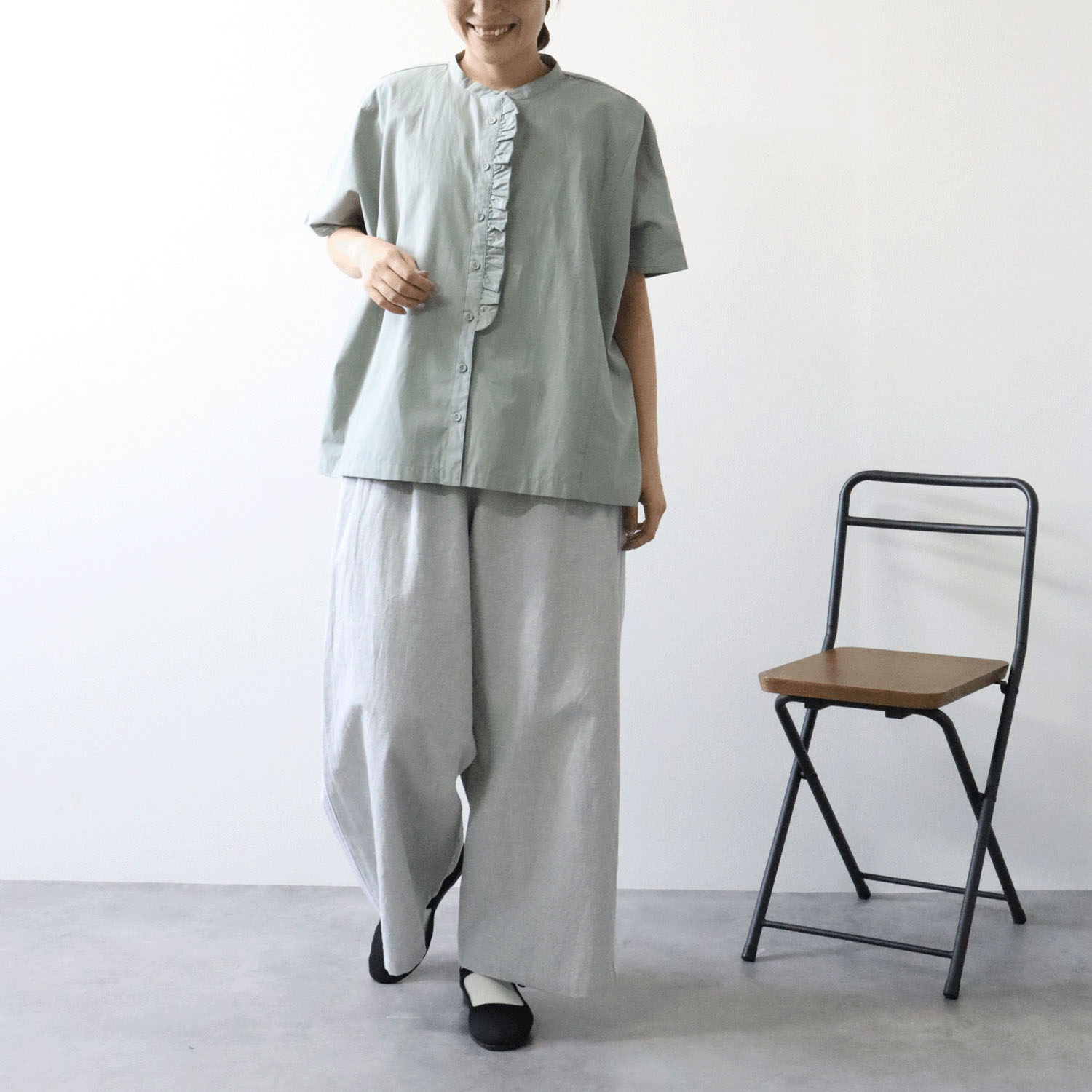 cloudnine ノンノ 3．5ozカラーデニム前立てフリルブラウス - 画像8