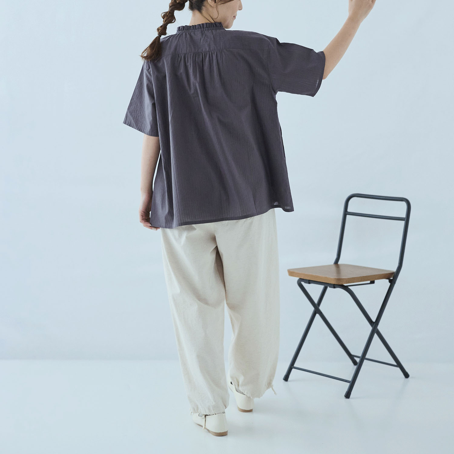 cloudnine ノンノ 花刺繍ネックフリルチュニック - 画像5