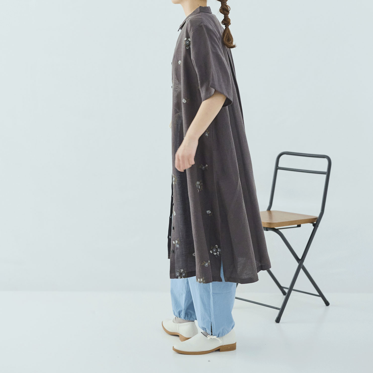 cloudnine ノンノ  花刺繍入りジャカードワンピース - 画像3