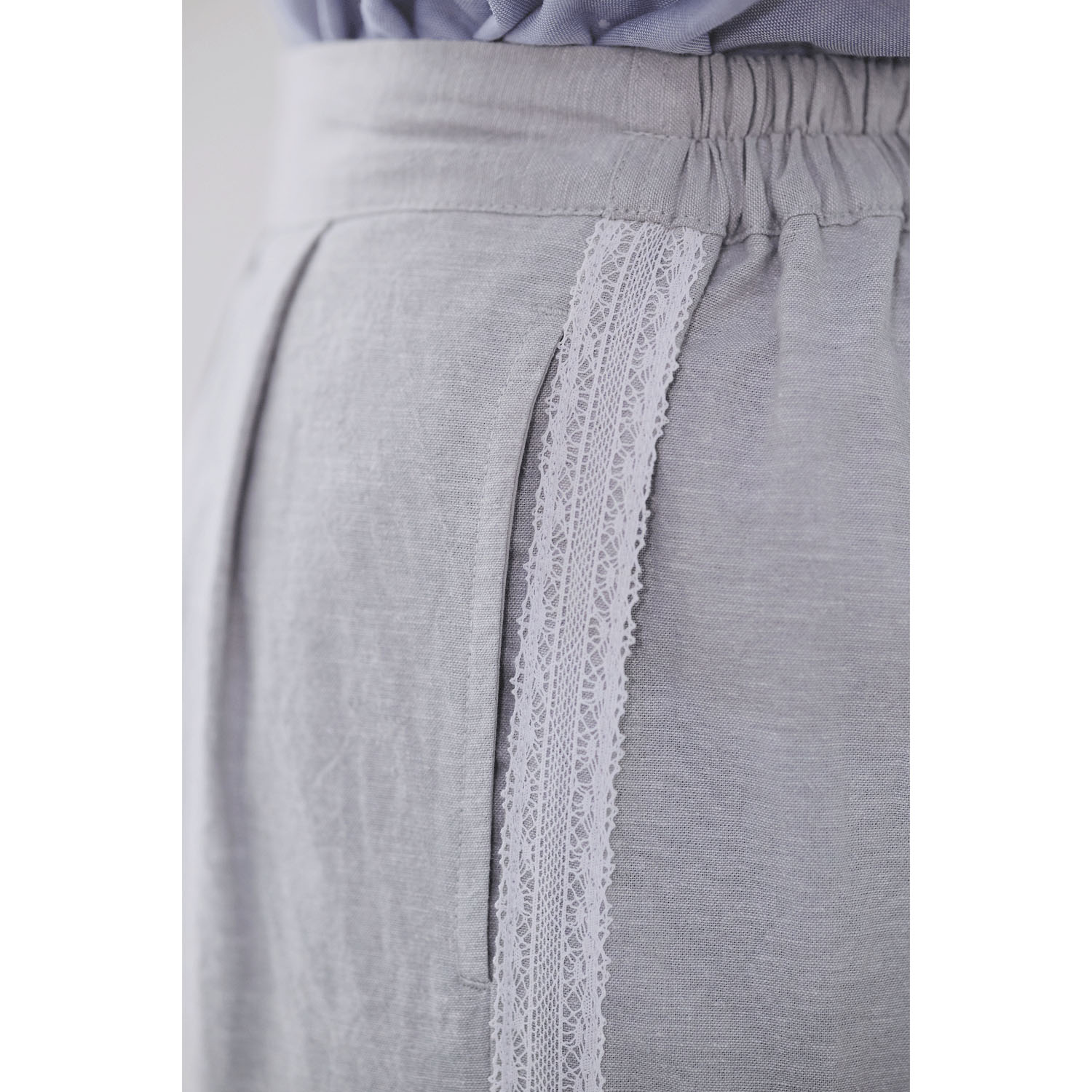 cloudnine ノンノ 先染め綿麻脇レース切替ワイドパンツ - 画像12