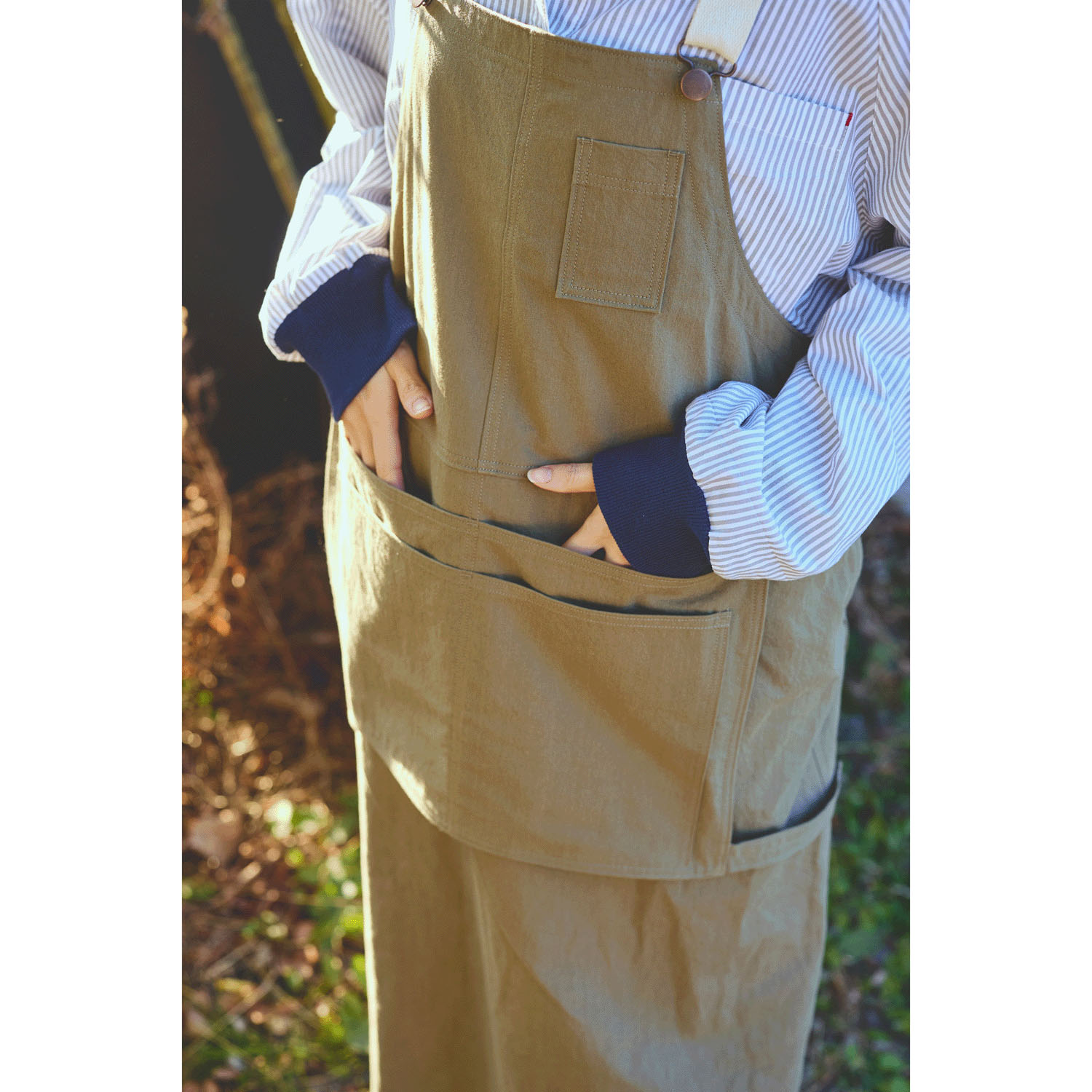 cloudnine 先染めツイル ふらしポケット付サロペットエプロン - 画像15