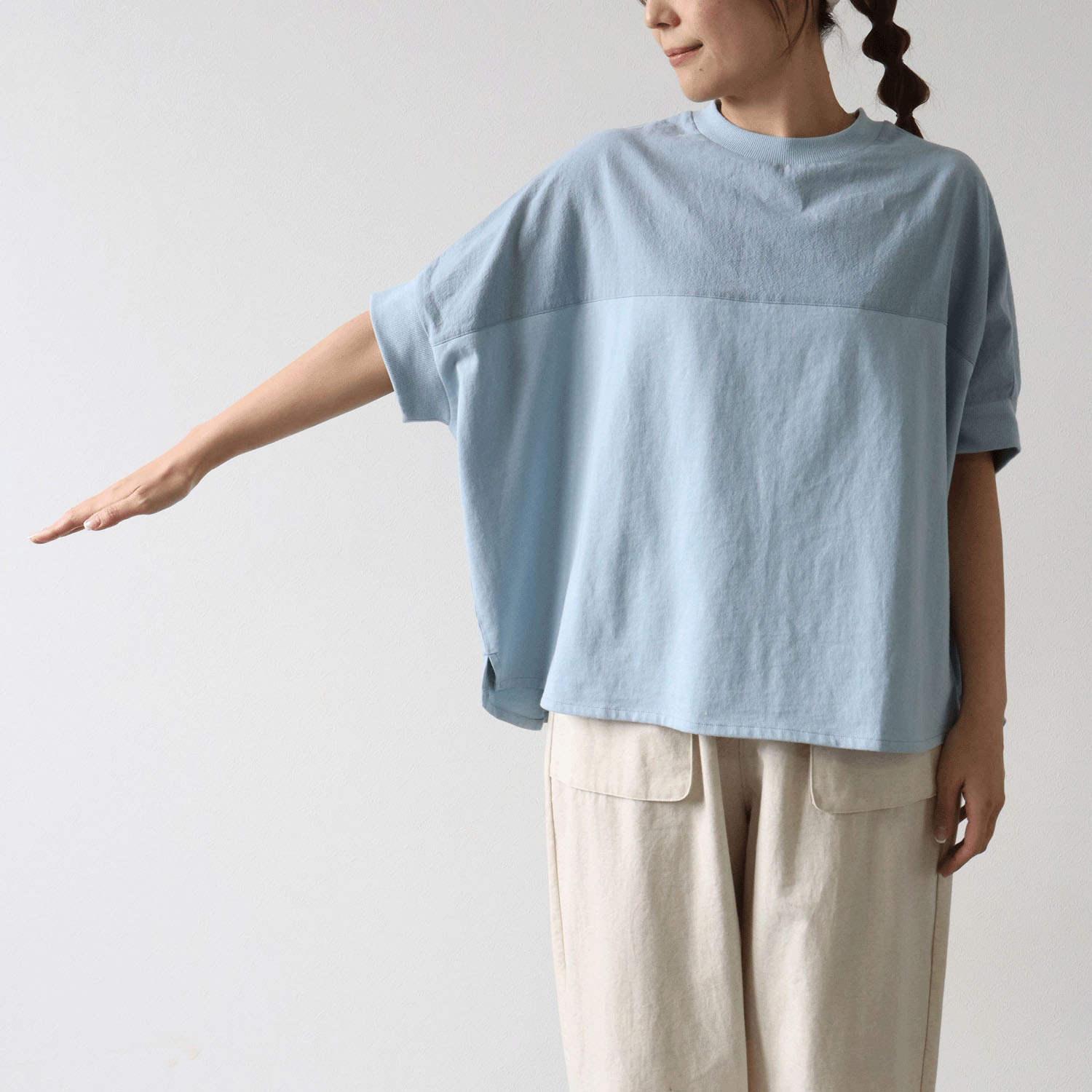 cloudnine UV加工 コットン天竺×綿麻布帛切替ドルマンハーフ袖カットソー - 画像13