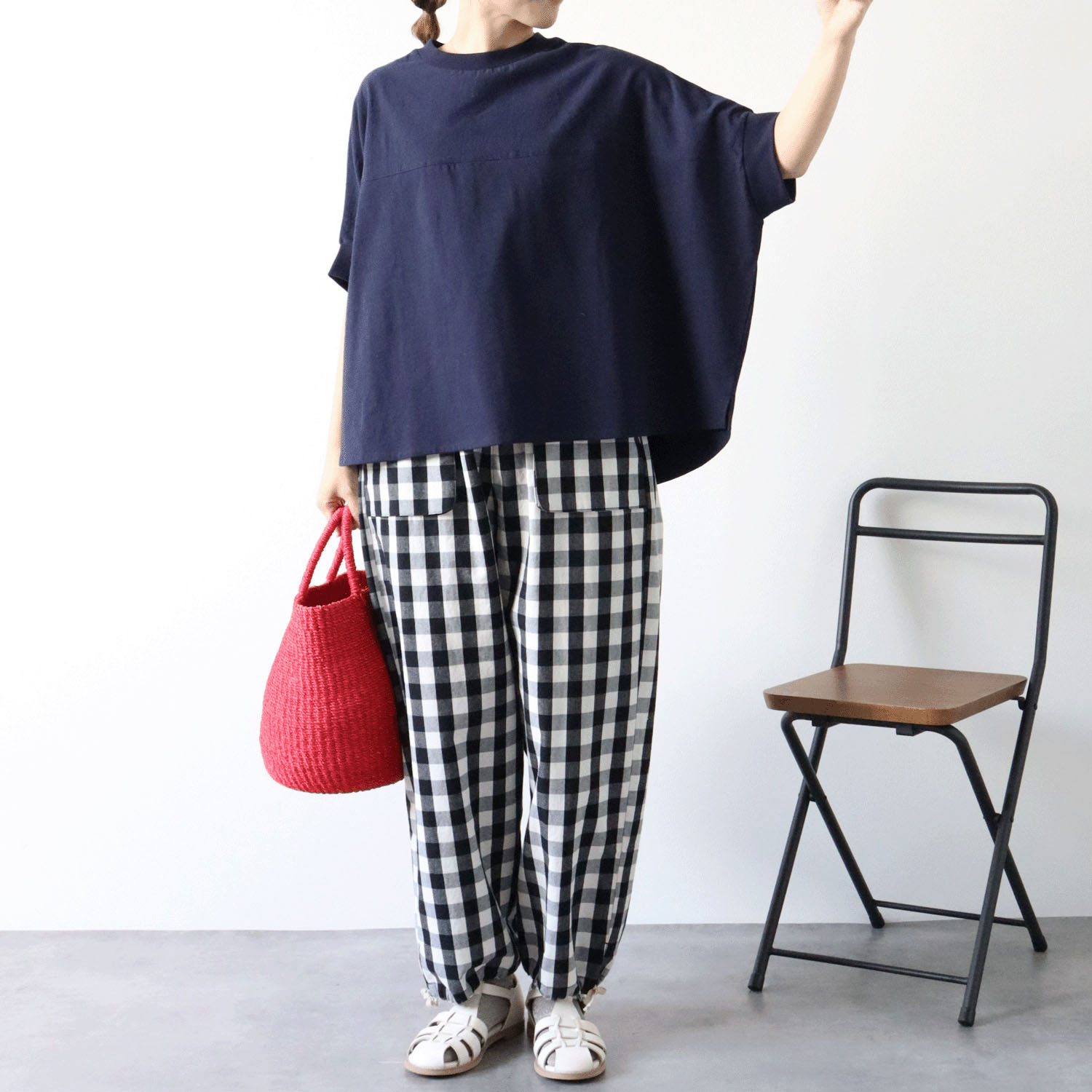 cloudnine UV加工 コットン天竺×綿麻布帛切替ドルマンハーフ袖カットソー - 画像17