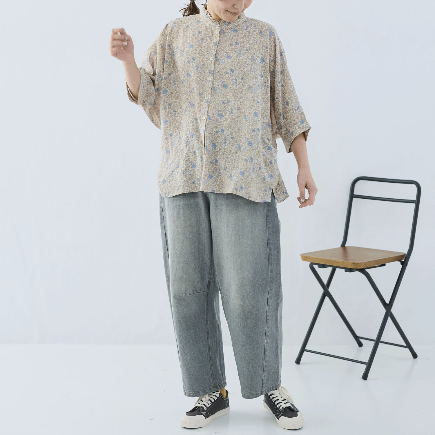 cloudnine レーヨン／綿 ドビーストライプ花柄ドルマン7分袖 ブラウス - 画像2