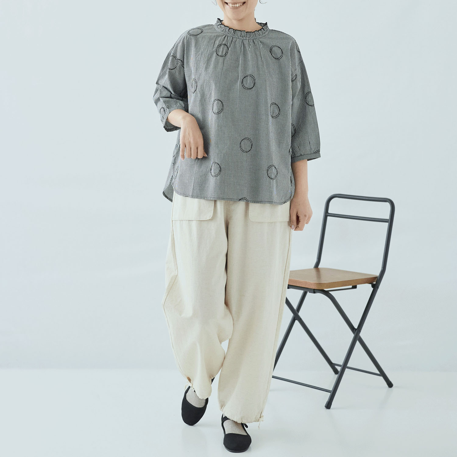 cloudnine サークル刺繍が映える コットンブラウス - 画像16