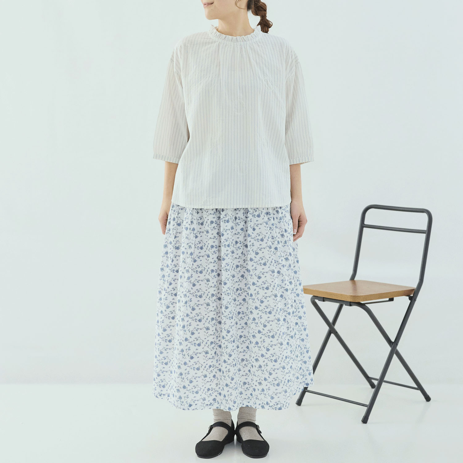 cloudnine サークル刺繍が映える コットンブラウス - 画像4