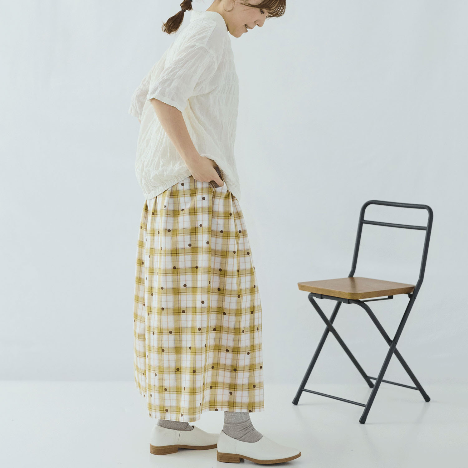 cloudnine ジャガードチェック×ドットpt9分丈 タック入りフレアパンツ - 画像3