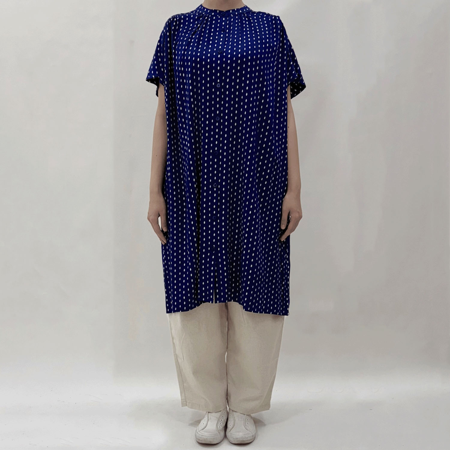 【ETONET限定】bonte レーヨンドットオーバーワンピース - 画像1