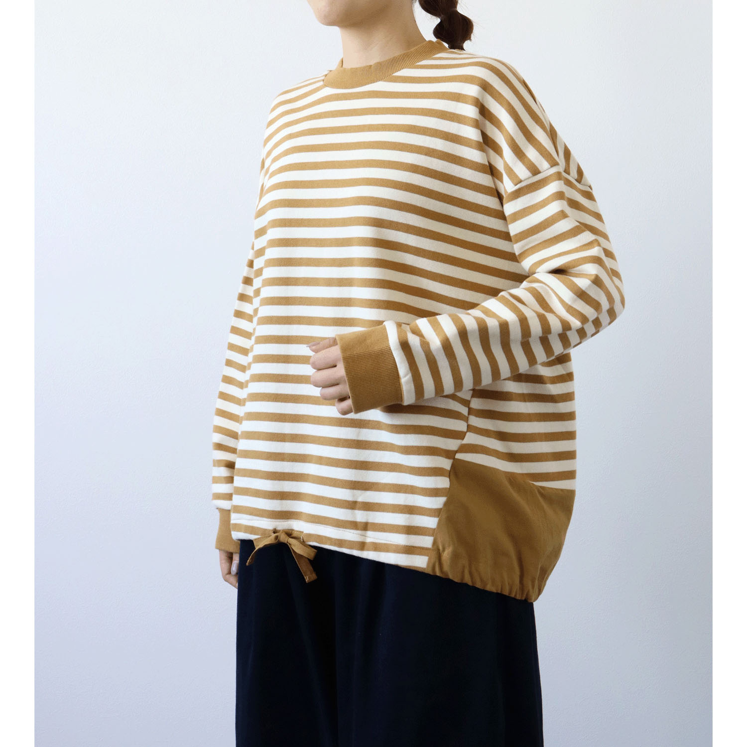 cloudnine ノンノ 裏毛先染めボーダー＋布帛無地＋リブモックネックカットソープルオーバー - 画像5