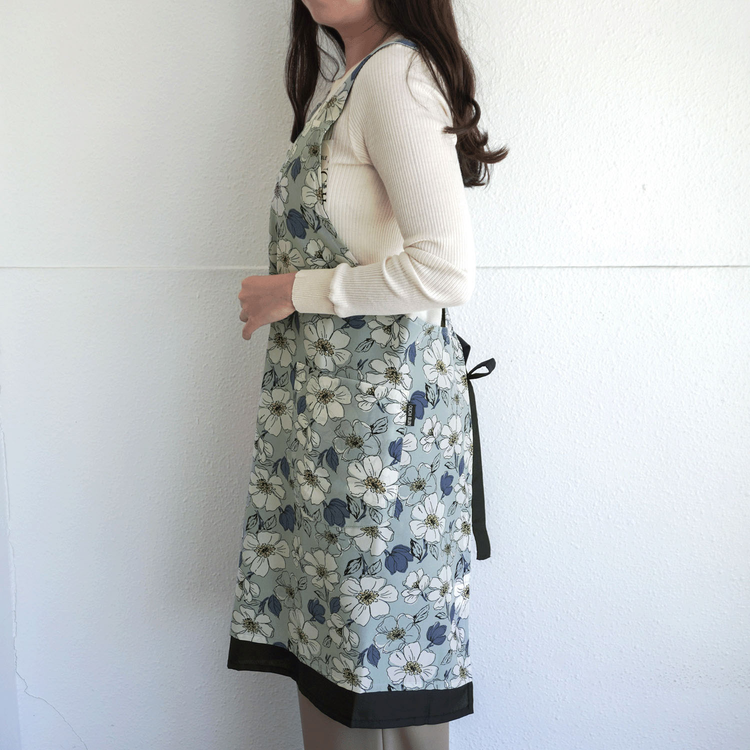 コシボチリメン大花柄リバーシブルエプロン - 画像7