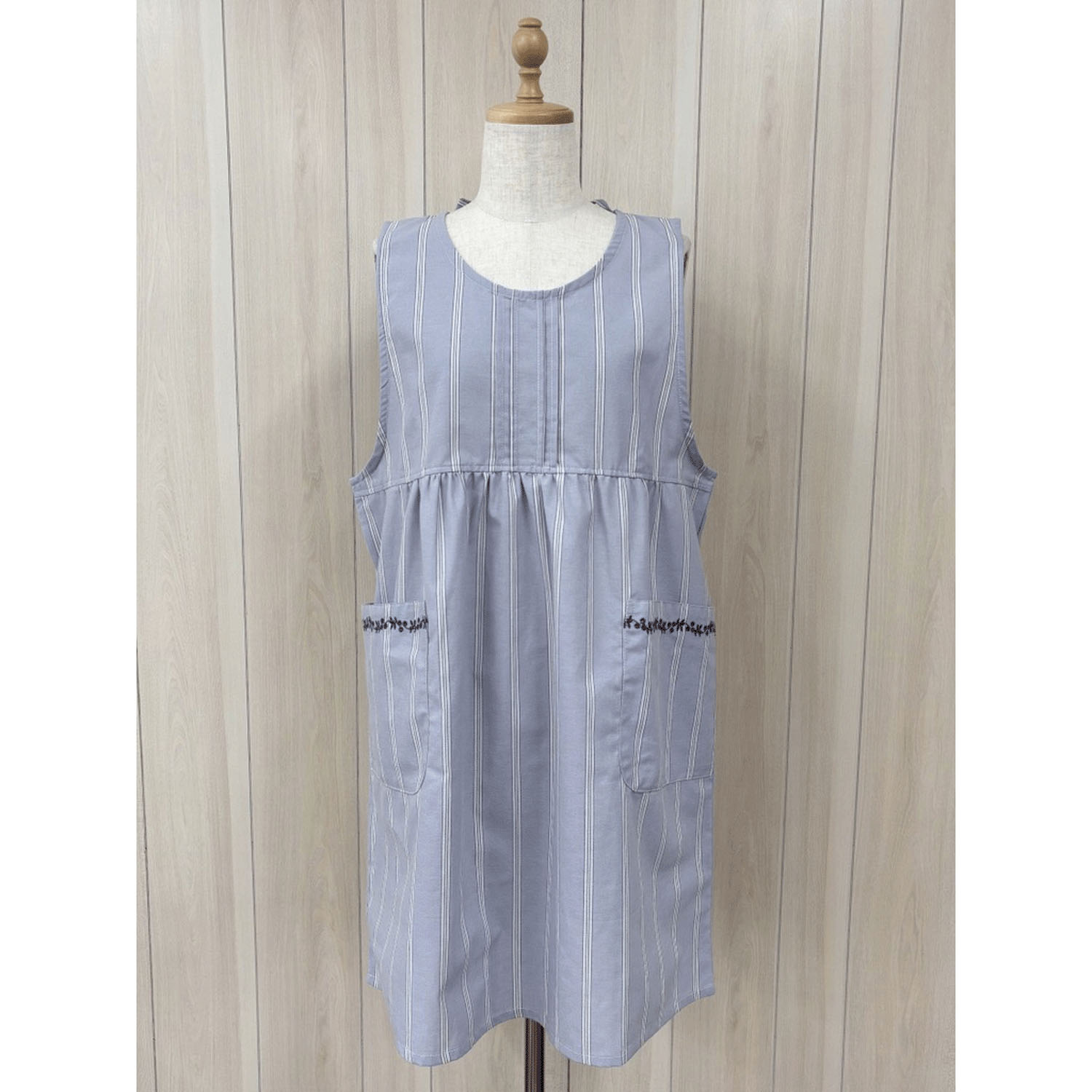 ECRU ポケット刺繍ギャザー入りエプロン - 画像11