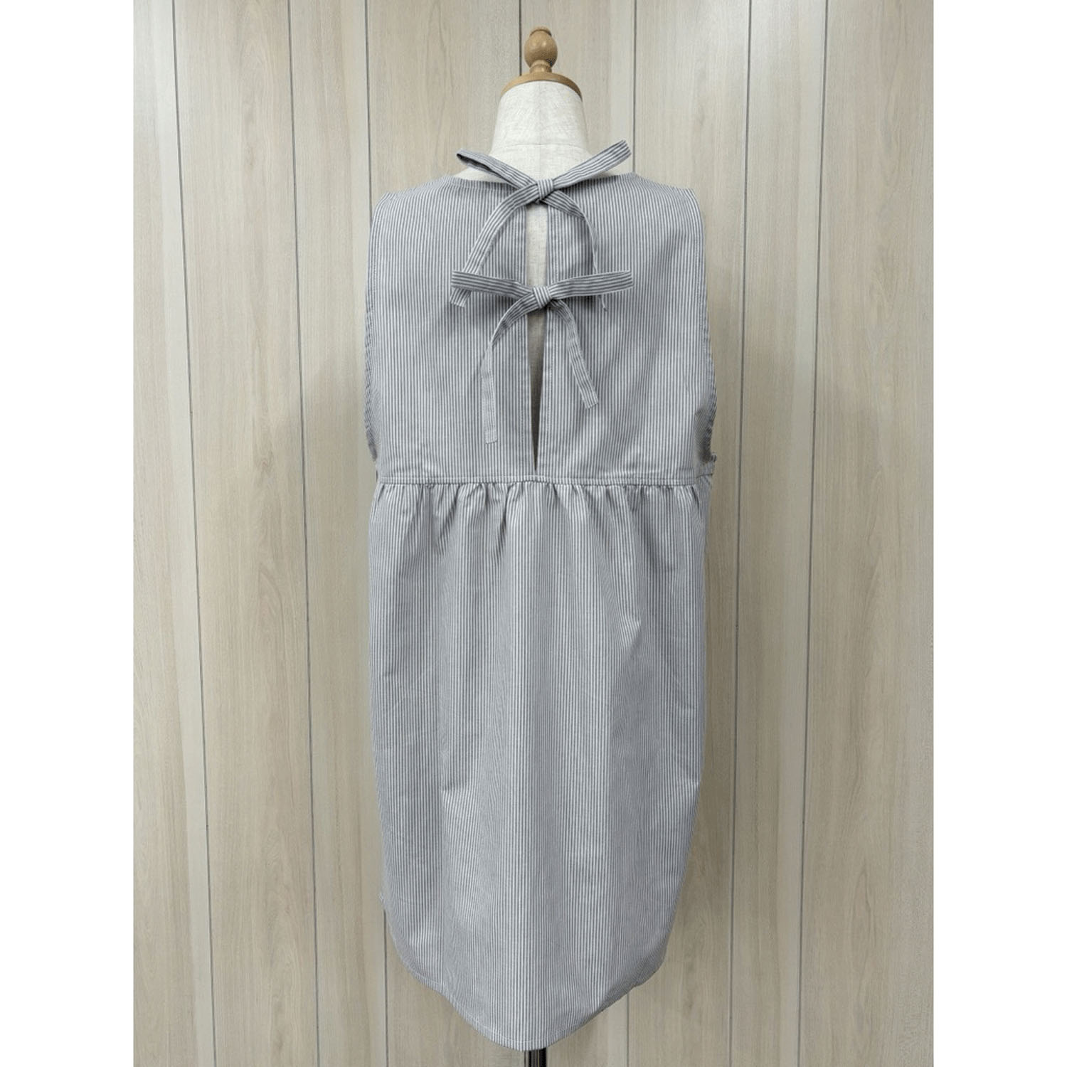 ECRU ポケット刺繍ギャザー入りエプロン - 画像7