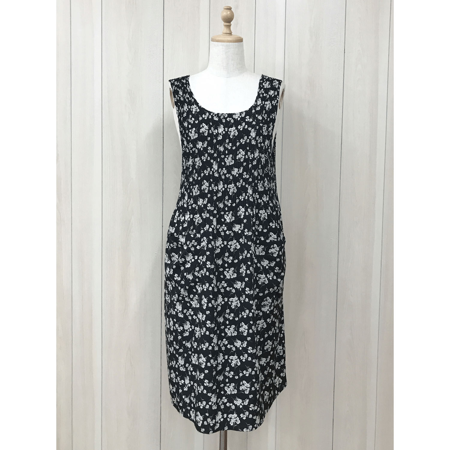 シルキータッチプリント ロングプリーツ花柄エプロン - 画像2