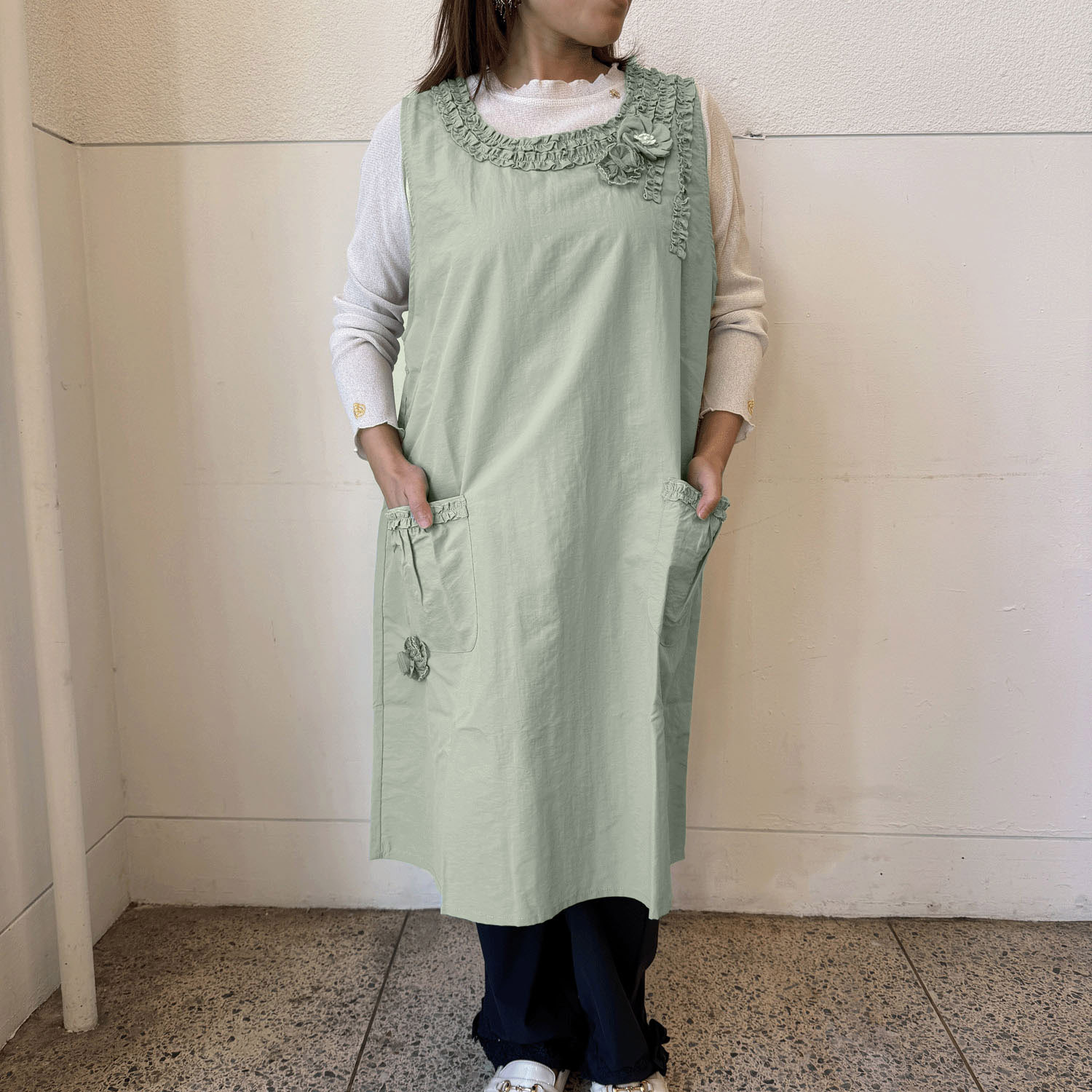 ナイロン花モチーフパール付き背ゴムエプロン - 画像18