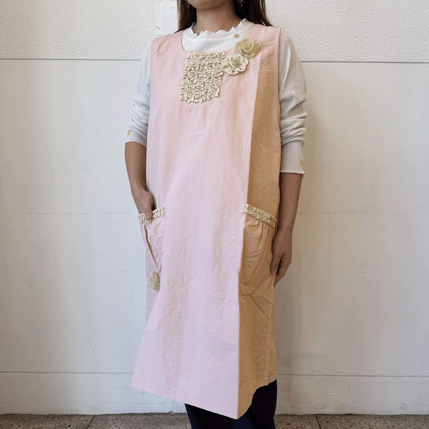 ナイロンバイカラーエプロン 後ろリボン - 画像6