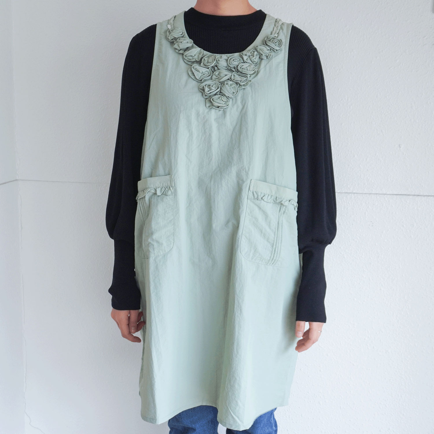 ナイロン薔薇モチーフ背ゴムエプロン - 画像2